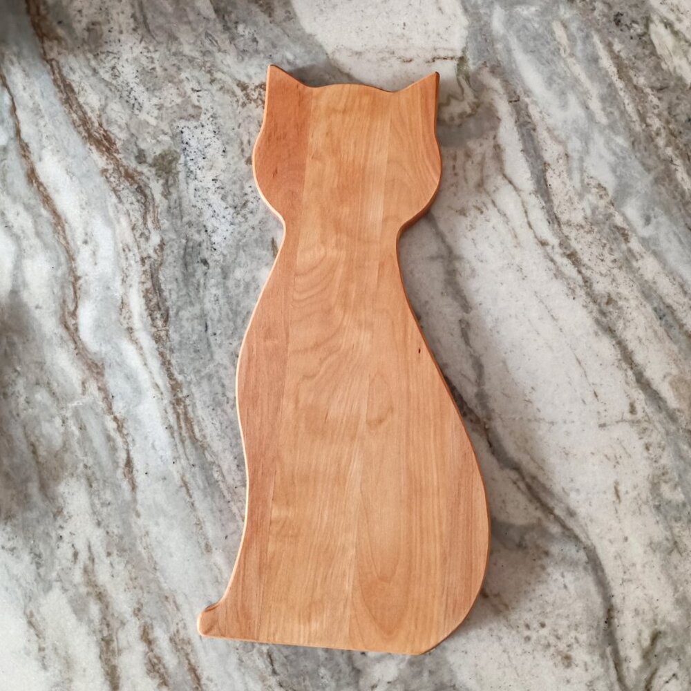 Charcuterie / Cutting Board in the shape of a Cat
